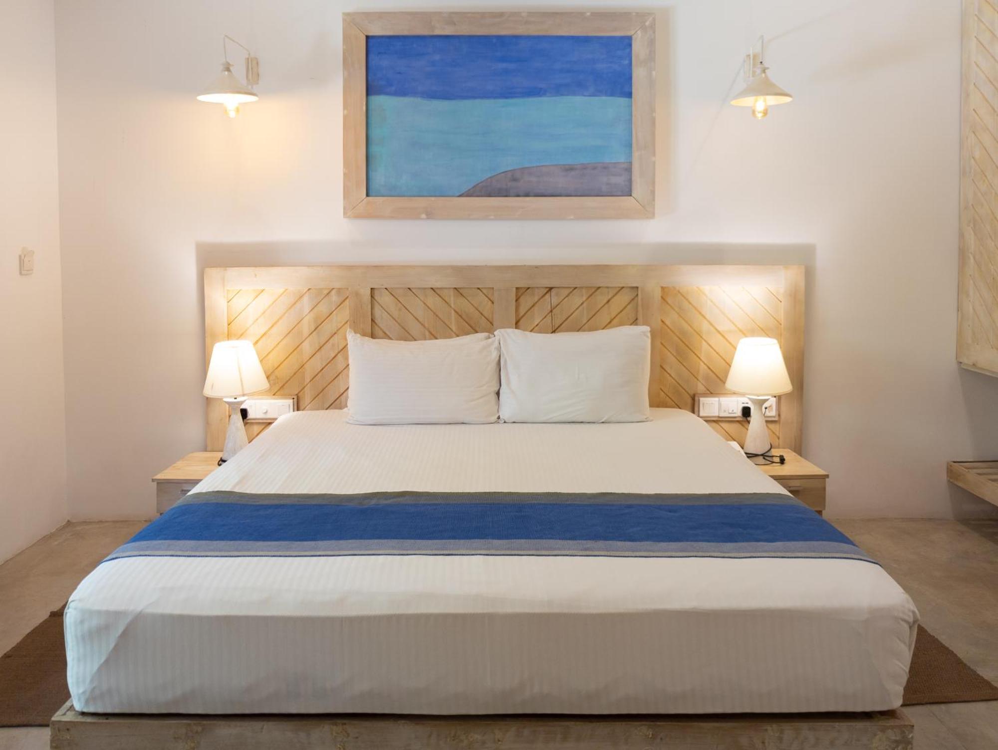 หิรุ รีสอร์ต แอนด์ ไคท์ เซิร์ฟฟิ่ง Hotel คัลพิทิยา ภายนอก รูปภาพ